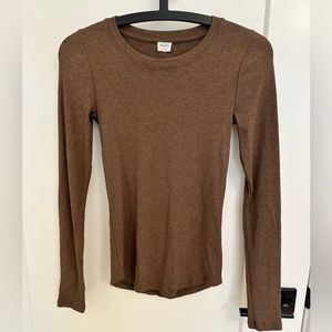 NWOT Aritzia Wilfred Free Ribbed Longsleeve